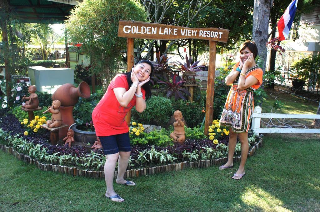 Golden Lake View Boutique Resort Kanchanaburi Ngoại thất bức ảnh